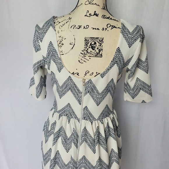 Jodi Kristopher dress with zipper, large - Picture 8 of 16